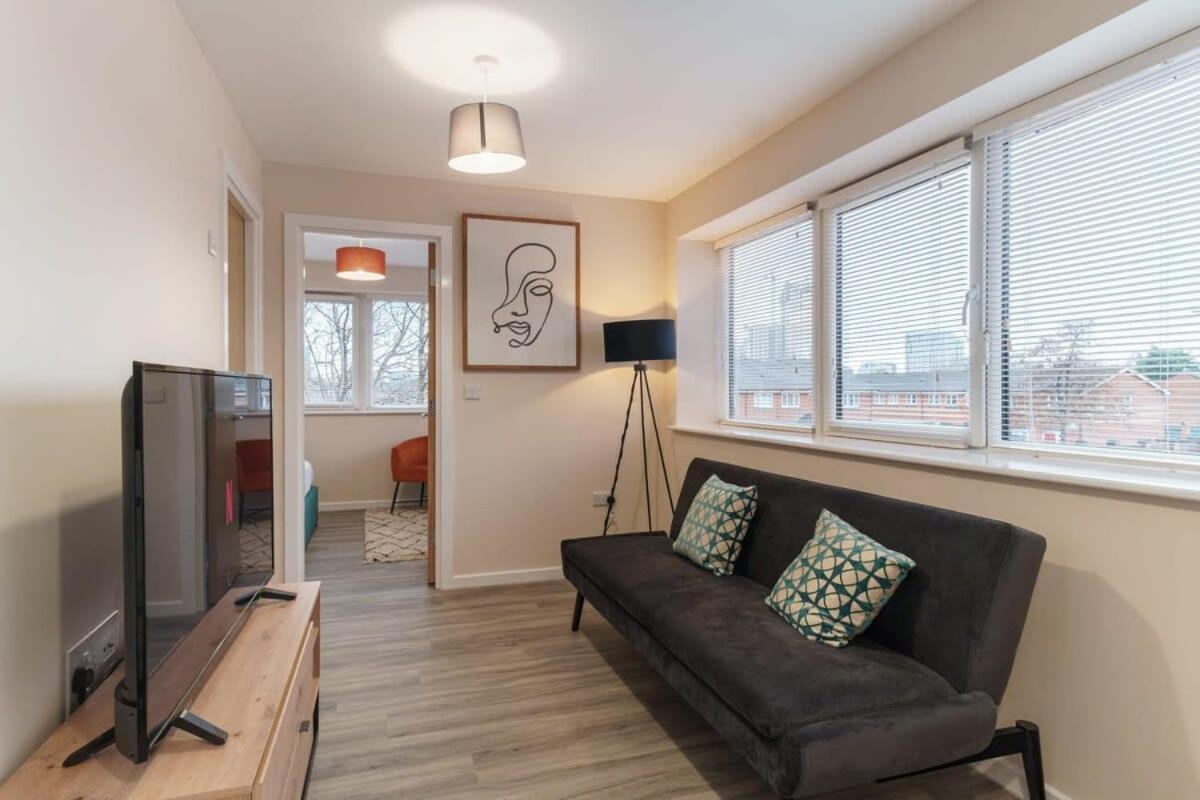 Fantastic 1 Bed Flat Manchester - Sleeps 3 Exterior photo